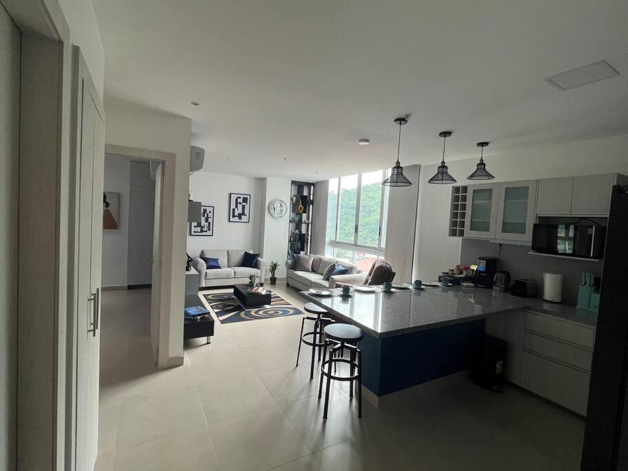 New Luxury Apartment With King - Size Bed Ceibos Guayaquil Exteriér fotografie